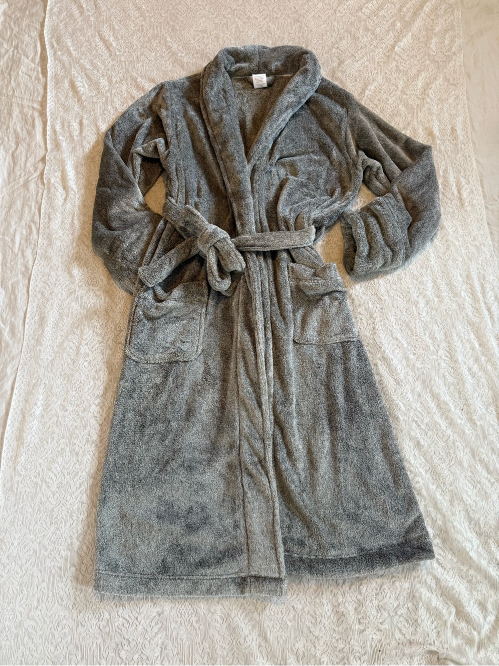 Pottery barn ultra plush beaters robe
